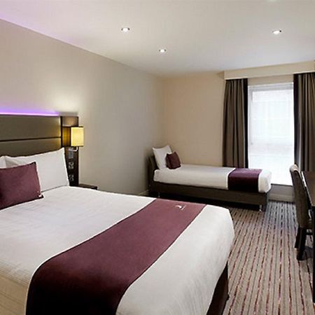 Premier Inn Glasgow Milngavie Extérieur photo