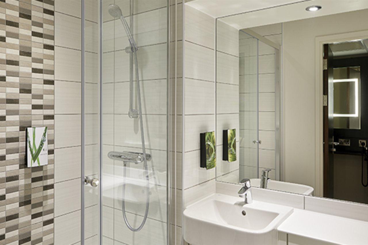 Premier Inn Glasgow Milngavie Extérieur photo